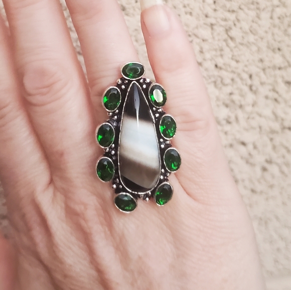 New Oversized Banded Agate & Peridot 925 Silver Statement Ring. - Picture 9 of 14